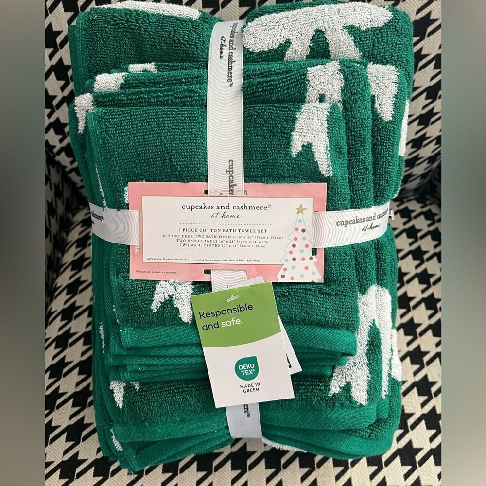Cupcakes and Cashmere 6 Piece Green Cotton Bath Towel Set